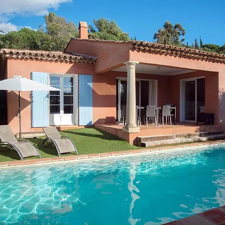 With Swimming Pool, Only 1 Km From Sea * Cavalaire-sur-Mer