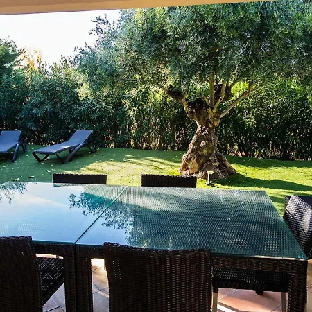 With Swimming Pool, Only 1 Km From Sea *